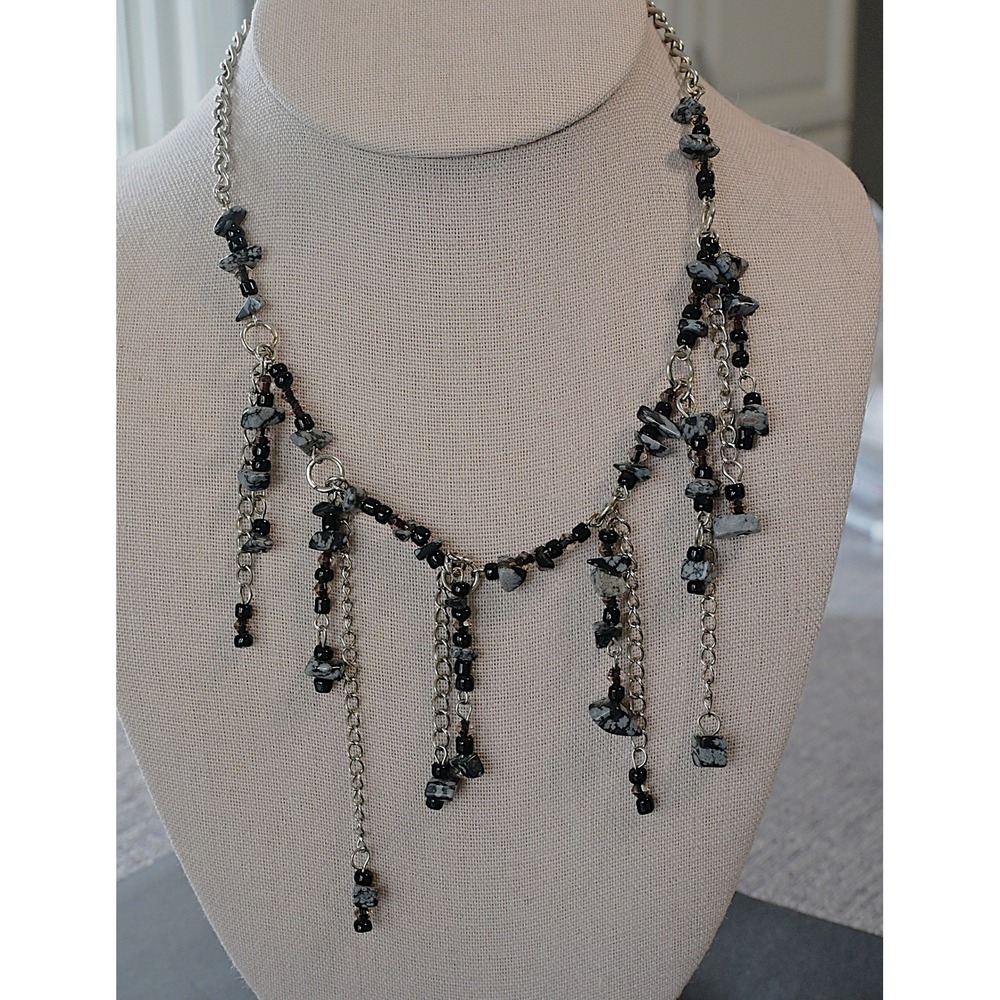 Snowflake Obsidian Chip Bead 16"‎ Necklaces - Picture 2 of 5